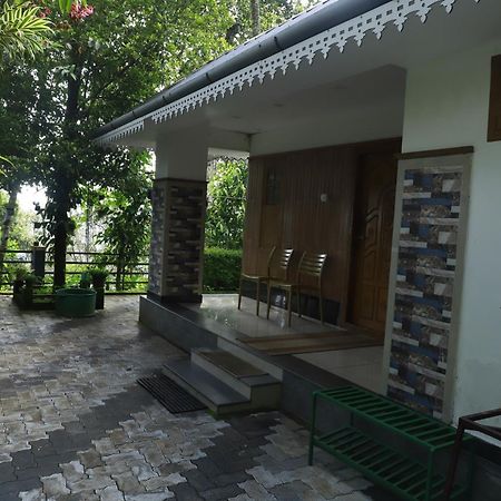 Nature Villa Anachal Bagian luar foto